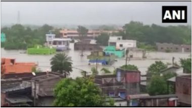 पश्चिम बंगाल के कई जिलों में भारी बारिश से अस्त-व्यस्त हुआ जनजीवन, आसनसोल के कई इलाकों में जल भराव से बिगड़े हालात