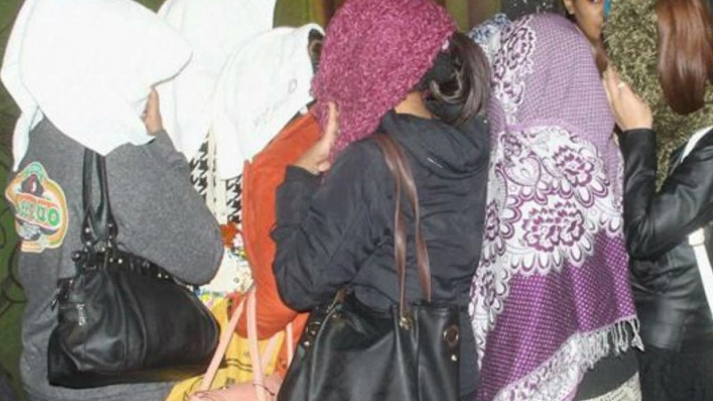 देह व्यापार गिरोह का भंडाफोड़, एक महिला सहित दो लोग गिरफ्तार