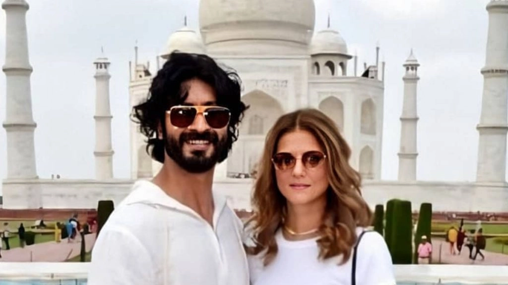 विद्युत और नंदिता ने की सगाई 