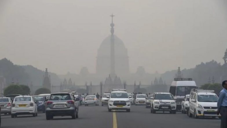 Delhi Air Quality: दिल्ली की वायु गुणवत्ता ‘बहुत खराब’ श्रेणी में बरकरार
