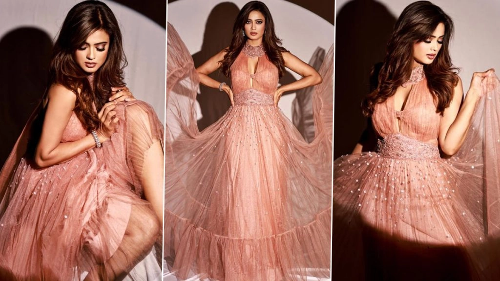 श्वेता तिवारी ने शेयर की हॉट तस्वीरें 