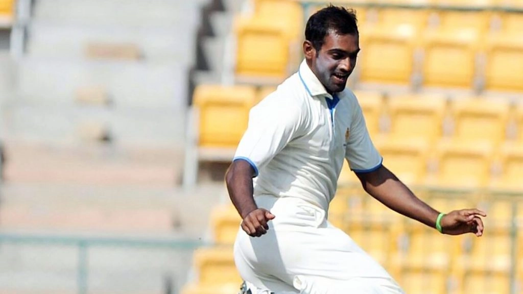कर्नाटक के इस दिग्गज तेज गेंदबाज ने क्रिकेट से लिया संन्यास