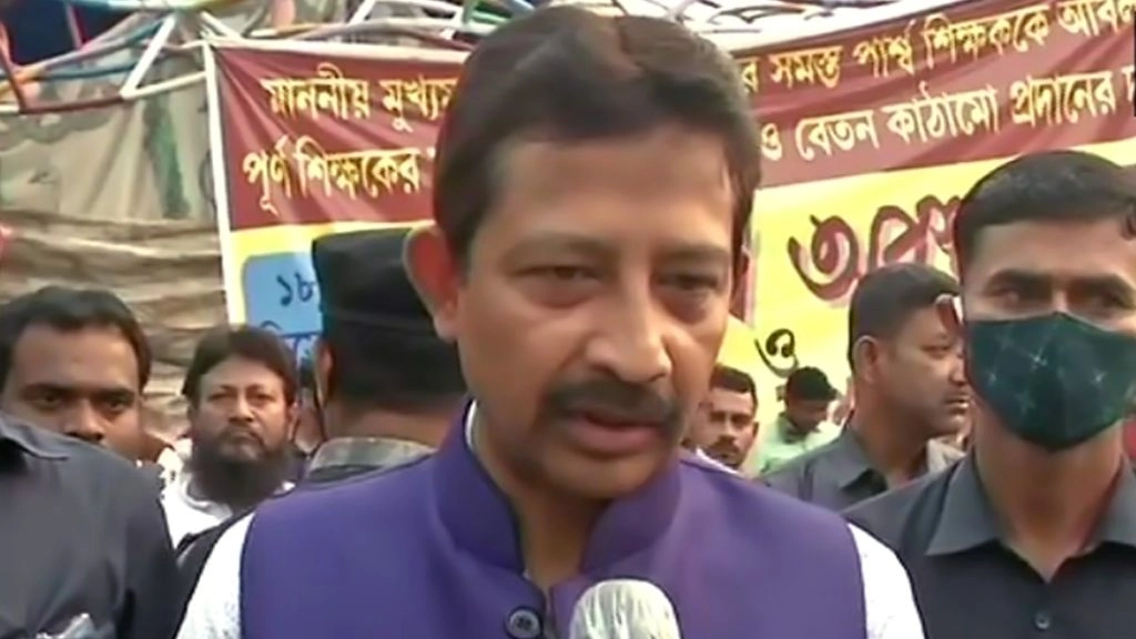 बंगाल : राजीव बनर्जी के दोबारा तृणमूल में शामिल होने से कुछ पार्टी नेता नाखुश