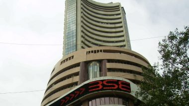 Sensex Update: बैंक, IT कंपनियों के शेयरों में तेजी से 296 अंक मजबूत हुआ सेंसेक्स