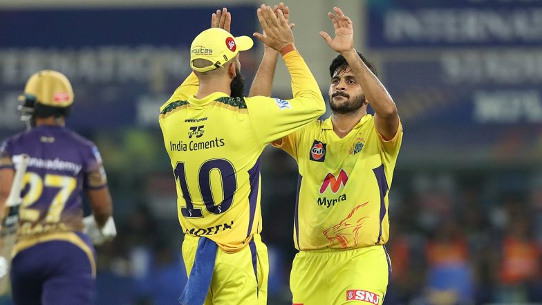 IPL 2021 Final, CSK vs KKR: केकेआर की पारी लड़खड़ाई, शाकिब अल हसन बिना खाता खोले हुए आउट