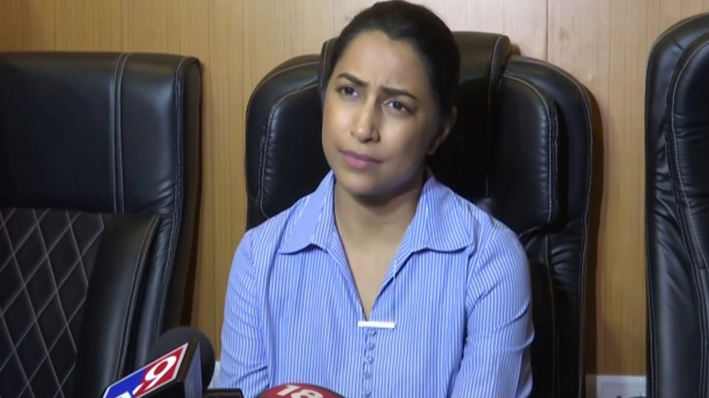 समीर वानखेड़े ने कहा- उनके पिता हिंदू हैं और उनकी दिवंगत मां जाहिदा मुस्लिम थीं