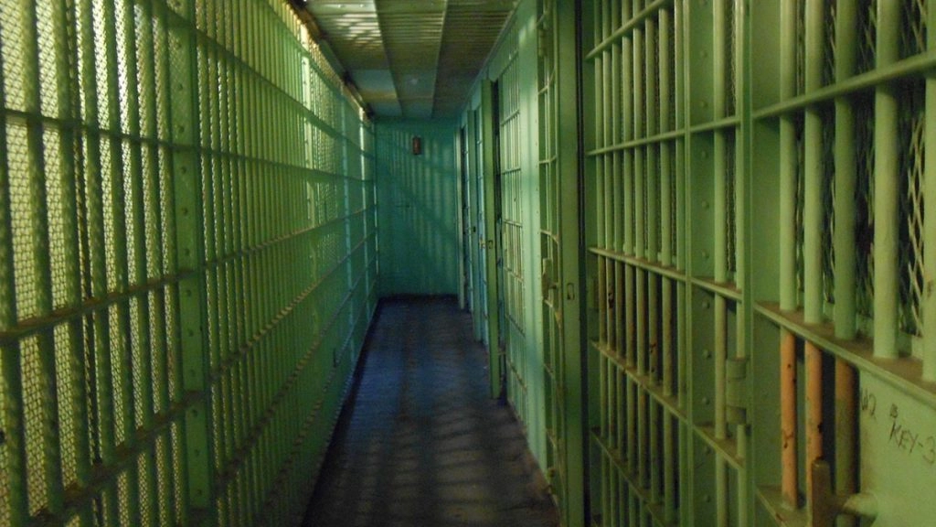 यूपी: जालसाजी, मानव तस्करी के आरोप में चार लोग गिरफ्तार