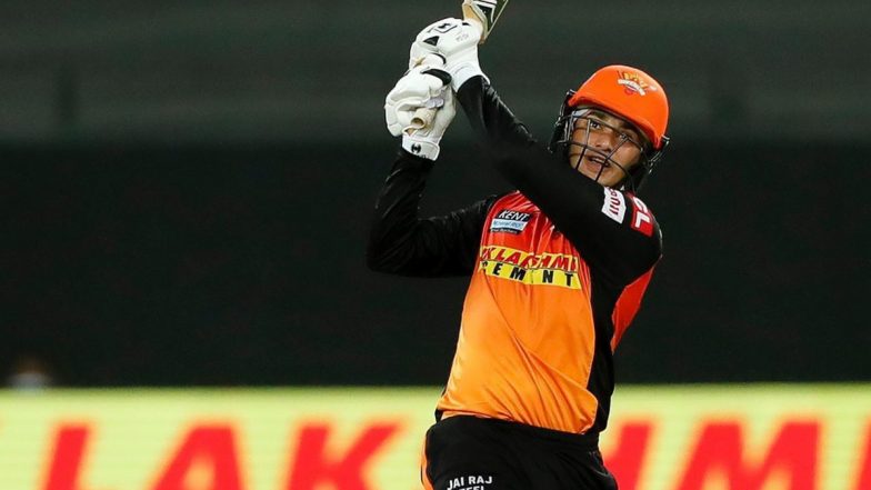 IPL 2021, KKR vs SRH: शाकिब अल हसन के जाल में फंसे अभिषेक शर्मा, सनराइजर्स हैदराबाद 51/4