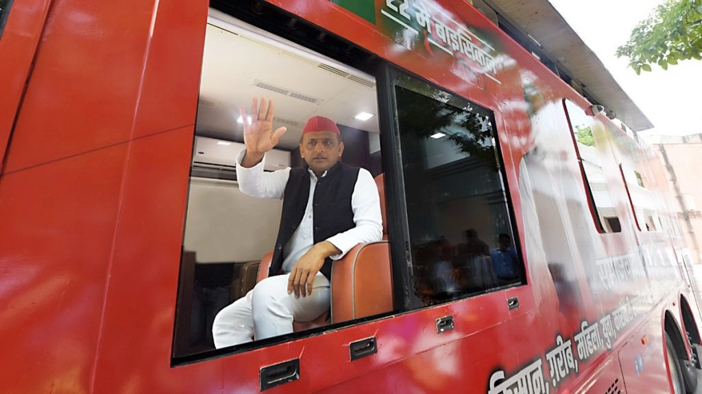 उत्तर प्रदेश में चुनावी सरगर्मी बढ़ी, अखिलेश यादव कल कानपुर से समाजवादी विजय यात्रा की करेंगे शुरुआत