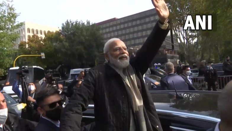 जी20 शिखर सम्मेलन से पहले पीएम नरेंद्र मोदी ने रोम में प्रवासी भारतीयों से की मुलाकात