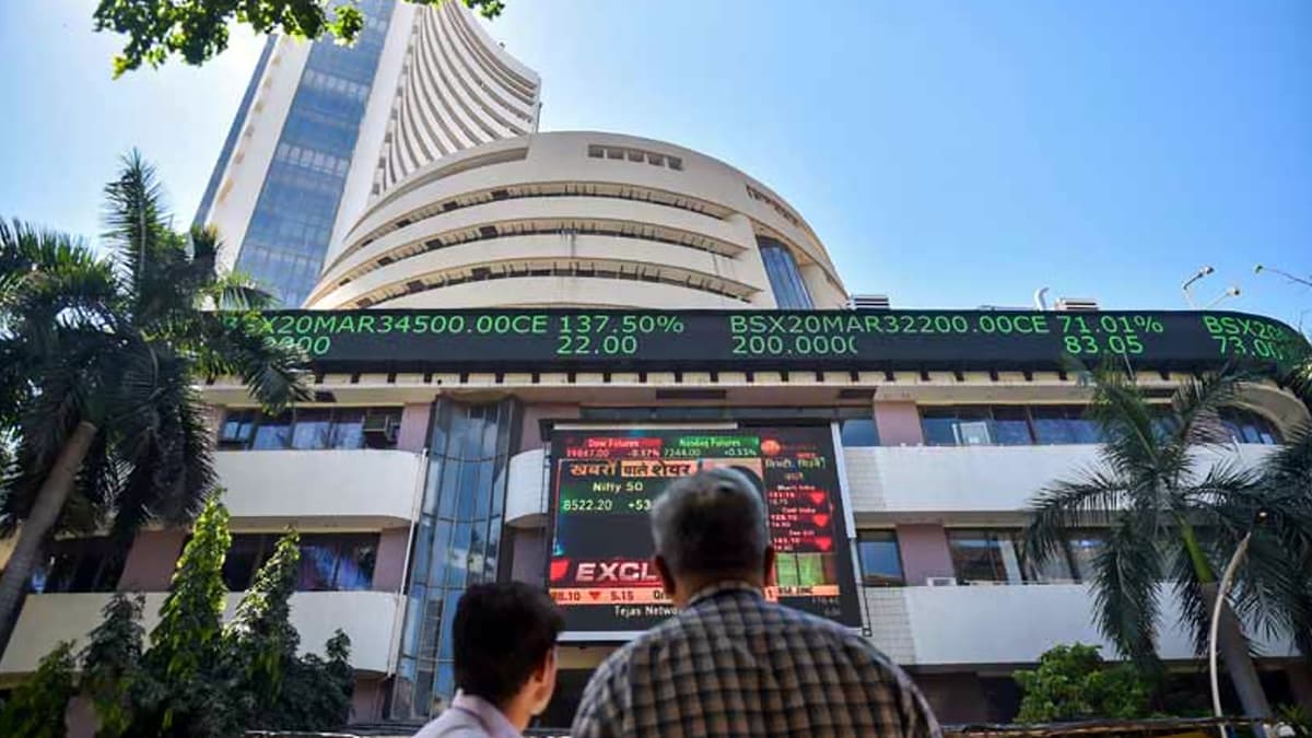 Sensex Update: शेयर बाजार में बिकवाली का दबाव, बैंकिंग शेयरों में भारी गिरावट