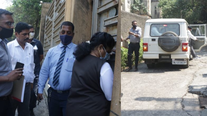 Aryan Khan Drugs Case: NCB के अधिकारी Shah Rukh Khan के घर मन्नत पहुंचे (Photos)