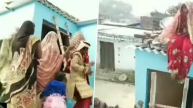 Viral Video: गुस्से में दुल्हन चढ़ गई छत पर, कोई उसे उतार न सके इसलिए फेंकी सीढ़ी, देखें फनी वीडियो