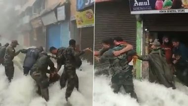 Video: उत्तराखंड में लगातार बारिश ने बरपाया कहर, दुकानों और घरों में घुसा पानी, सेना ने फंसे लोगों को ऐसे बचाया