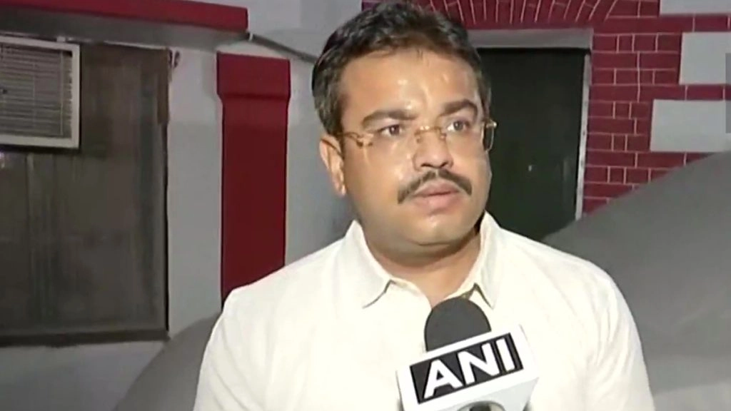 लखीमपुर घटना : आशीष को पेशी के लिए शनिवार तक का मिला समय, मंत्री पिता ने बेटे को बताया निर्दोष