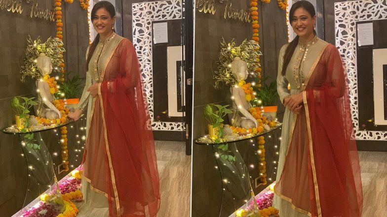 Shweta Tiwari Desi Look: दिवाली के मौके पर श्वेता तिवारी ने शेयर की प्यारी तस्वीरें, आप भी देखकर कहेंगे WOW