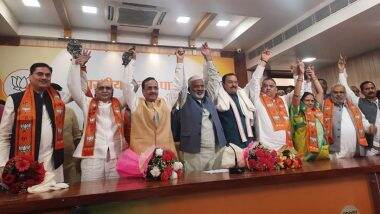 UP Election 2022: समाजवादी पार्टी के 4 MLC बीजेपी में हुए शामिल, स्वतंत्र देव सिंह बोले- आज अखिलेश यादव को नींद नहीं आएगी
