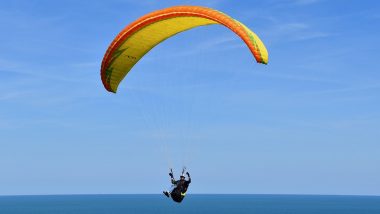 Paragliding Turns Fatal: हिमाचल प्रदेश के बीर बिलिंग में शख्स को पैराग्लाइडिंग करना पड़ा भारी, ऊंचाई से गिरने के बाद हुई मौत