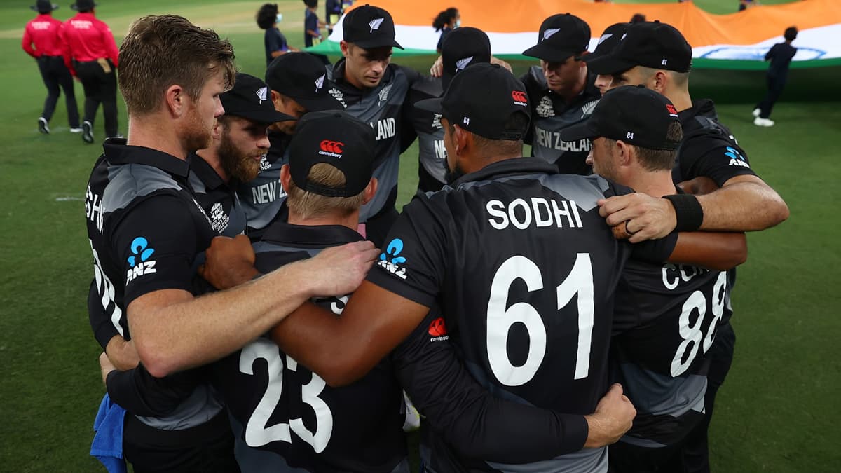 NZ vs NAM, ICC T20 World Cup: न्यूजीलैंड ने नामीबिया को 52 रन से हराकर तीसरी जीत दर्ज की