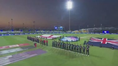 ENG vs NZ Semi Final, ICC T20 WC 2021: इंग्लैंड और न्यूजीलैंड के खिलाड़ियों ने मुख्य क्यूरेटर मोहन सिंह की याद में एक मिनट का मौन रखा