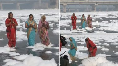 Delhi Pollution: यमुना नदी के जहरीले झाग के बीच श्रद्धालुओं ने लगाई डुबकी, देखें वीडियो