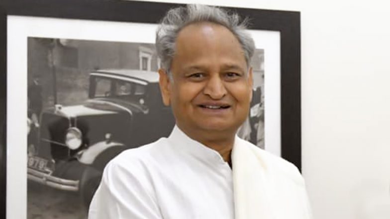 Congress President Election: अशोक गहलोत हो सकते हैं कांग्रेस के अगले अध्यक्ष, 10 जनपथ सोनिया गांधी से मिलने पहुंचे