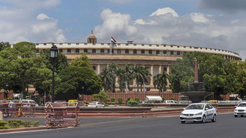 Winter Session 2021: आज से शुरू होने जा रहे संसद का शीतकालीन सत्र हंगामेदार होने के आसार, तीन कृषि कानूनों की वापसी पर आएगा बिल