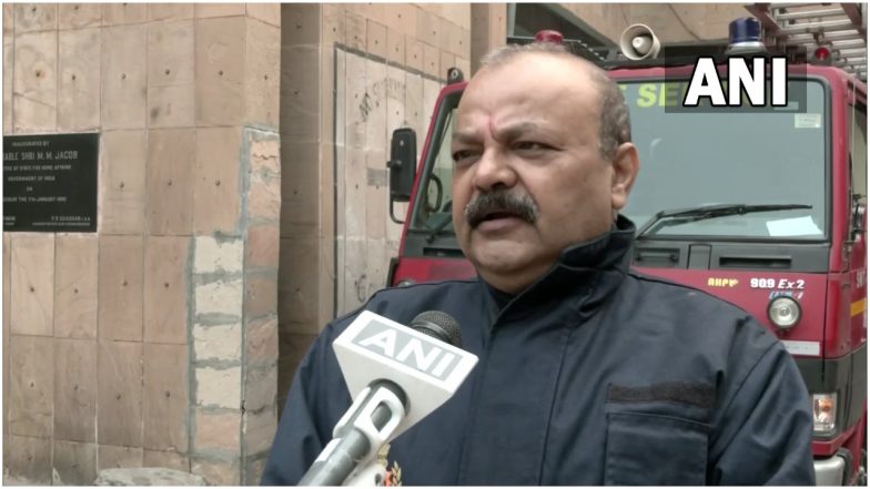 Diwali 2021:  दिवाली पर दिल्ली फायर ब्रिगेड को आए 152 कॉल, पिछले साल की तुलना में 25 फीसदी कम मामले