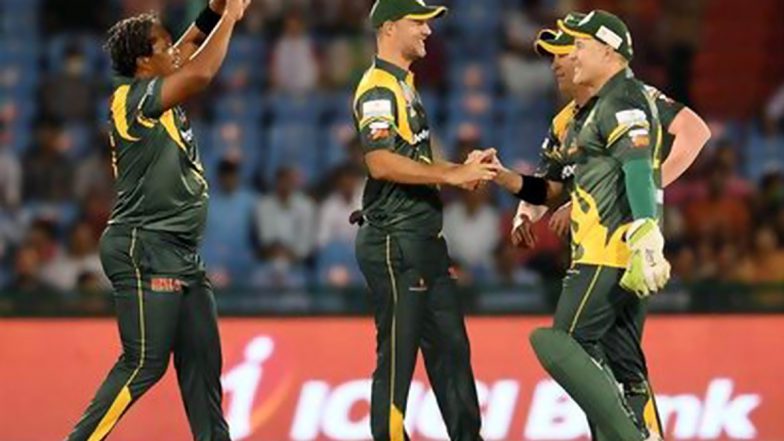IND vs SA 1st ODI: टीम इंडिया की पारी लड़खड़ाई, श्रेयस अय्यर के बाद ऋषभ पंत भी लौटे पवेलियन