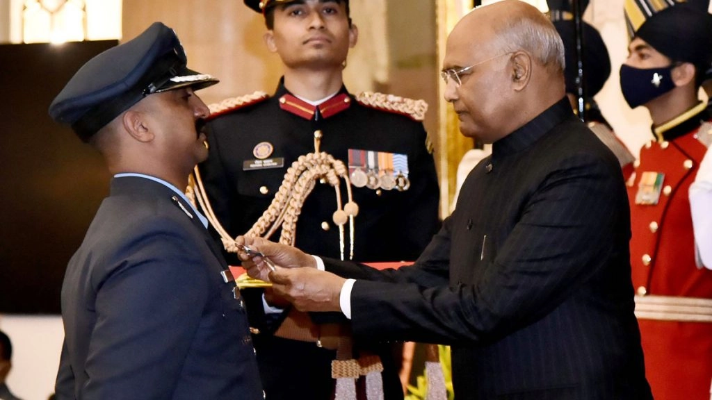 ‘वीर चक्र’ के बारे में जानें सबकुछ, कब-क्यों और किन्हें दिया जाता है ये सम्मान