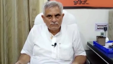 पूर्व मंत्री मनीष ग्रोवर को मंदिर में बंद रखने के लिए 200 व्यक्तियों के खिलाफ प्राथमिकी