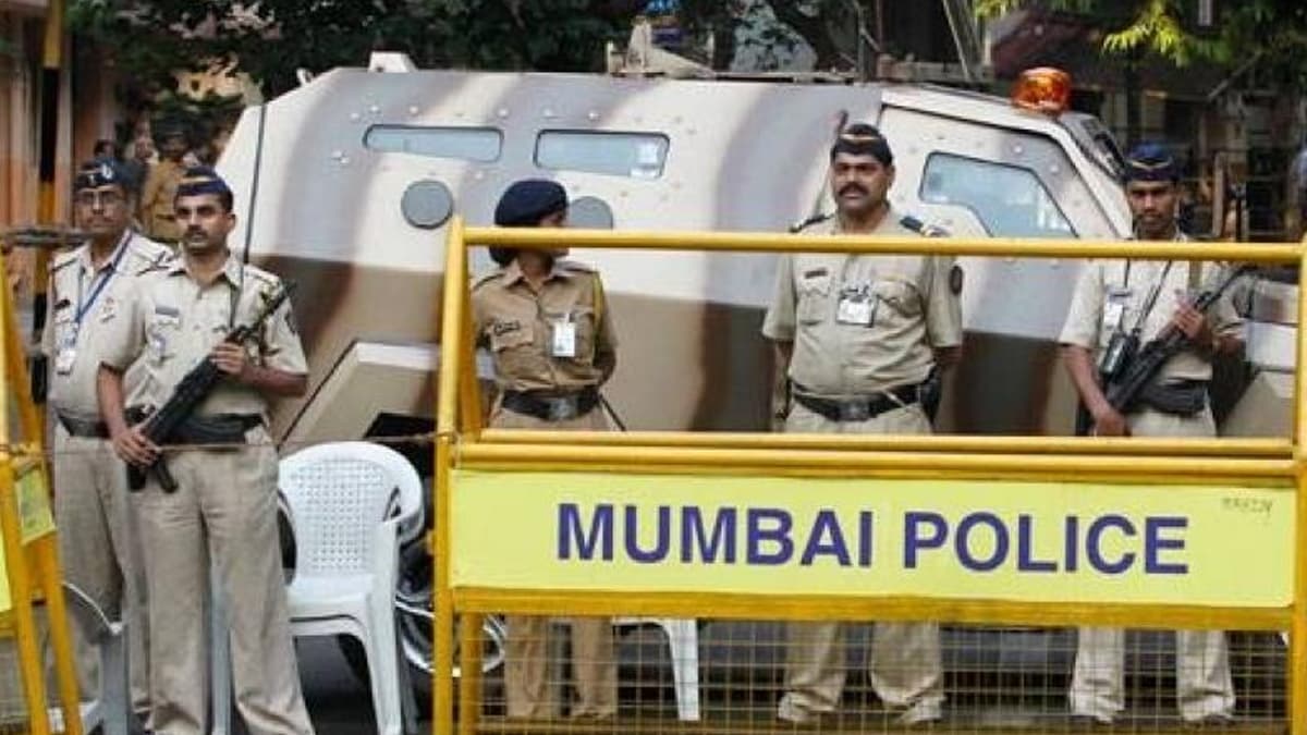 मुंबई पुलिस आयुक्त ने शांतिपूर्वक त्योहार मनाने के लिए नागरिकों का आभार जताया