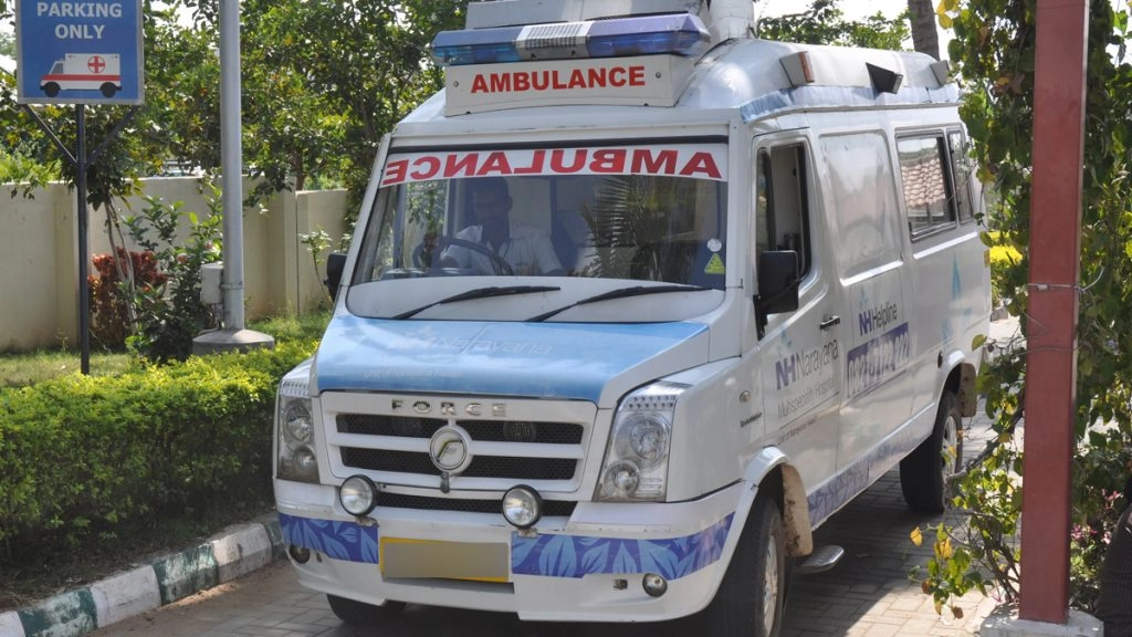 भोपाल: मृत महिला को इलाज के लिए दूसरे अस्पताल किया रेफर