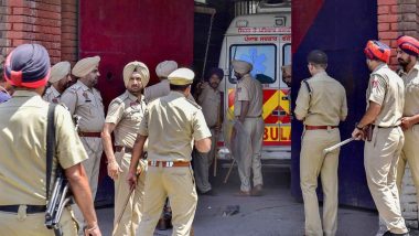 Punjab: गोल्डन टेंपल के बाद अब कपूरथला के गुरुद्वारे में बेअदबी के आरोप में शख्स की पीट-पीटकर हत्या, 12 घंटे में हुई दूसरी घटना