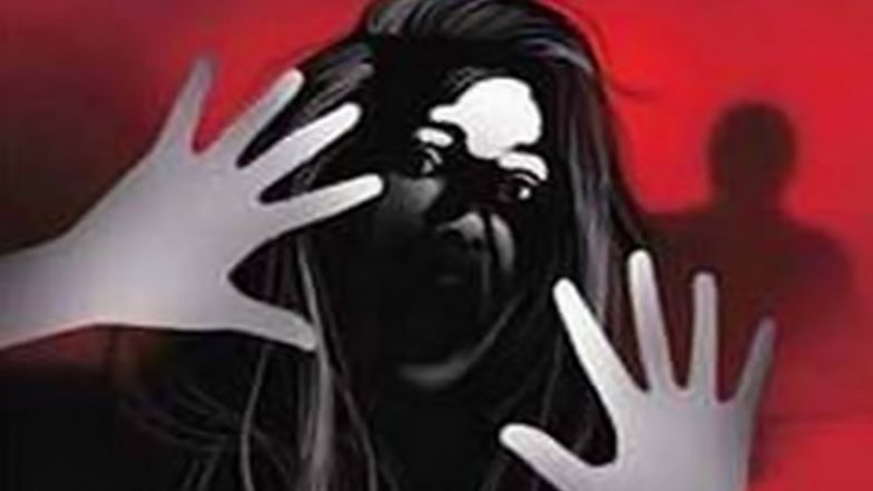 Casting Couch: फिल्मों में काम दिलाने के बहाने अभिनेत्री से कर रहा था अश्लील डिमांड, पुलिस ने धरदबोचा