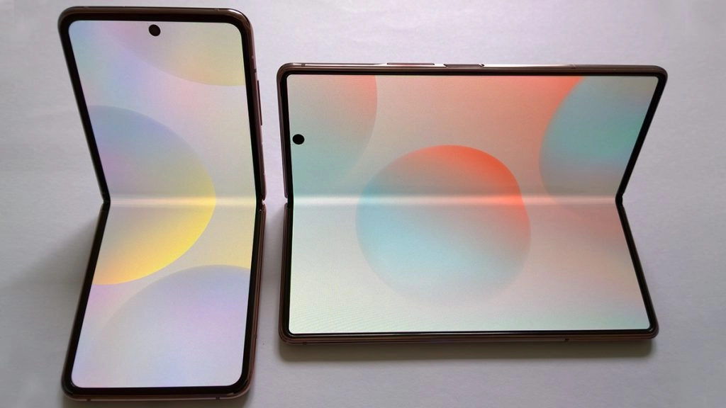 2022 में भारत में बिकेंगे 3 लाख फोल्डेबल स्मार्टफोन: रिपोर्ट