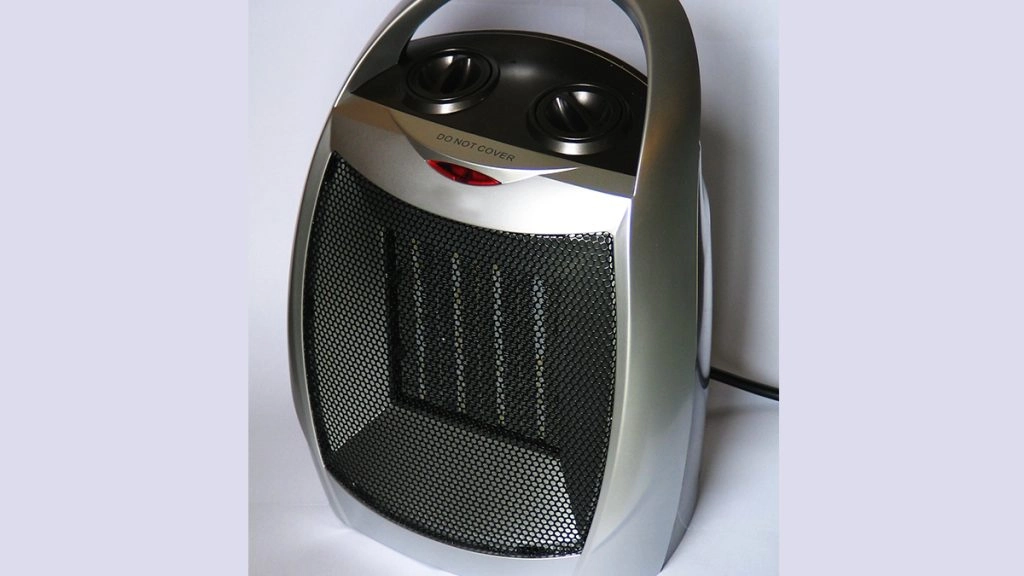 ठंड से राहत पाने के लिए रूम हीटर का प्रयोग करने से पूर्व इन बातों का रखें ध्यान, वरना हो सकता है बड़ा नुकसान! जानें क्या कहती हैं विशेषज्ञा!