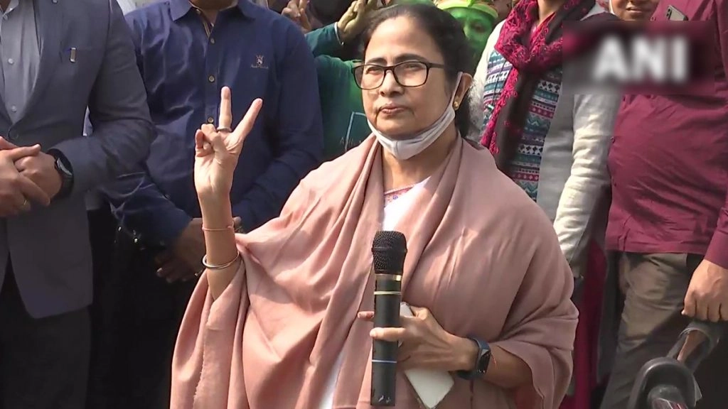  तृणमूल कांग्रेस ने 144 में से 134 सीट जीत कर कोलकाता नगर निगम की सत्ता लगातार तीसरी बार हासिल की