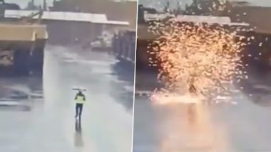 Viral Video: शख्स पर अचानक गिरी भयानक बिजली, उसके बाद जो हुआ देखें वीडियो