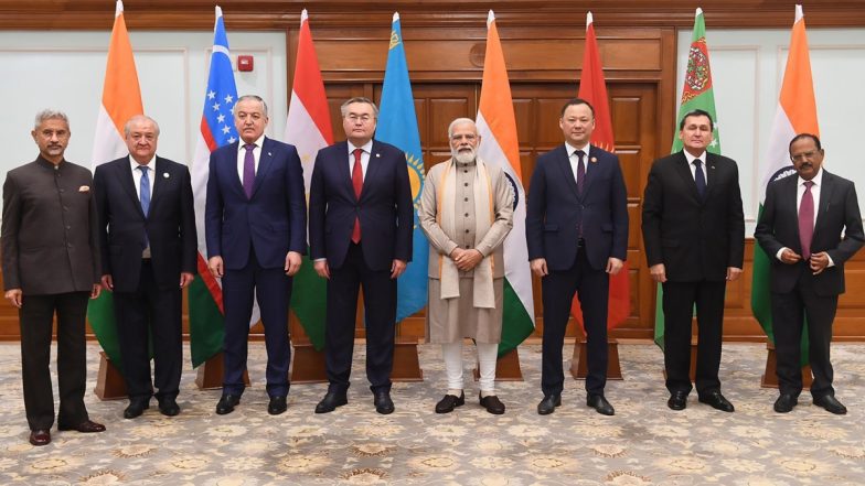 Delhi: पीएम नरेंद्र मोदी से मध्य एशियाई देशों के विदेश मंत्रियों ने मुलाक़ात की