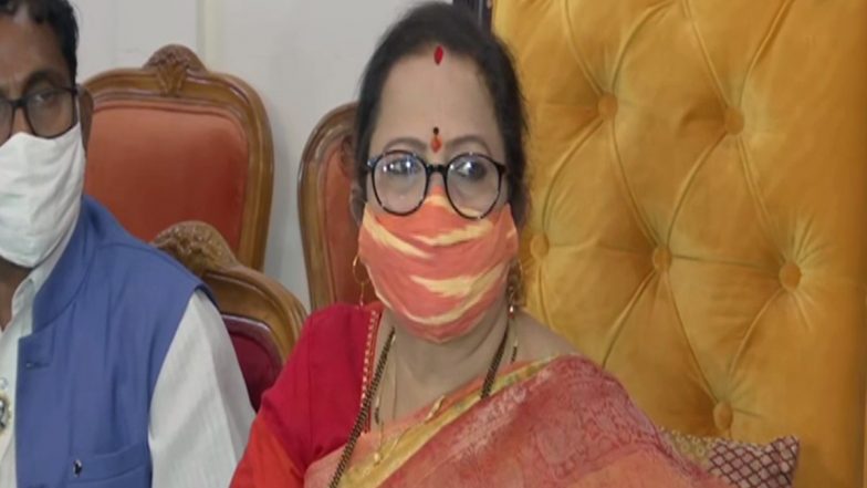 Mumbai COVID-19 Update: मुंबई मेयर किशोरी पेडनेकर ने बताया, साउथ अफ्रीका से आए यात्रियों में अभी 4 लोग कोरोना पॉजिटिव पाए गए