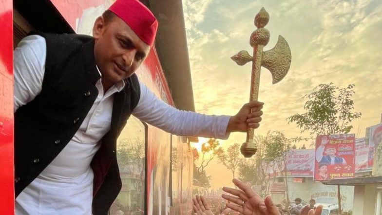 UP Assembly Elections 2022: चालाकी से दांव खेल रहे हैं अखिलेश यादव, जेल में बंद खुशी दुबे की मां को दिया टिकट, ब्राह्मणों को लुभाने की कोशिश