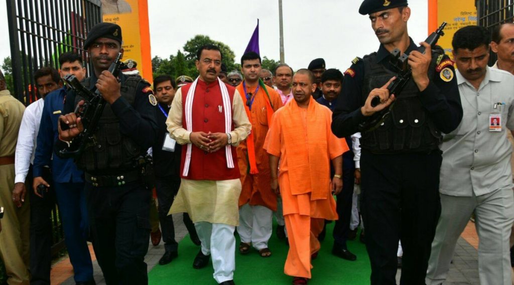 भाजपा के दिग्गज शाह, राजनाथ, योगी आज मैदान में, घर घर में देंगे दस्तक