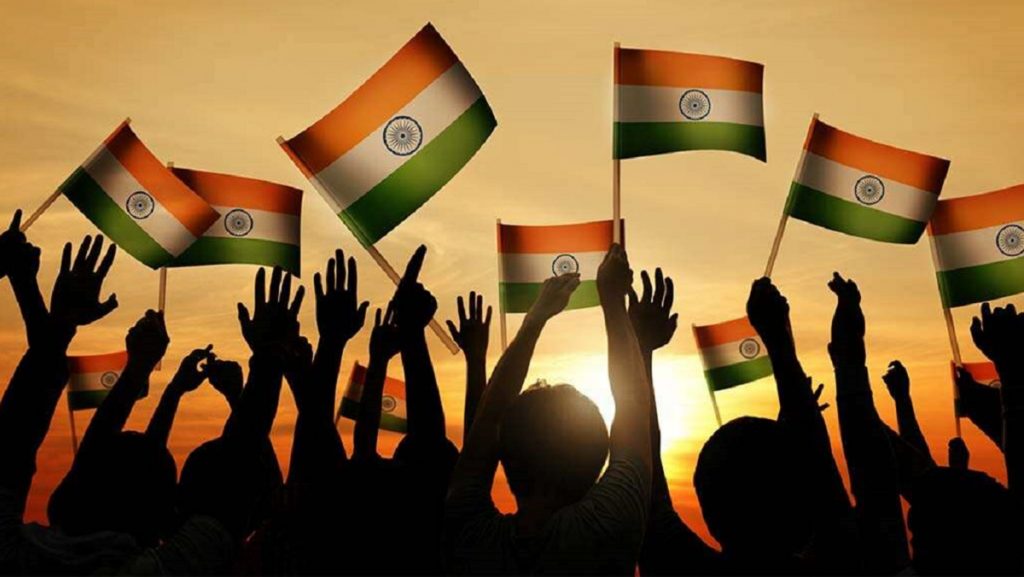 देशभक्ति से भरे इन गीतों के साथ मनाए गणतंत्र दिवस, देखें म्यूजिक वीडियोज और एमपी3