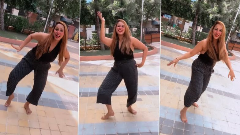 भोजपुरी एक्ट्रेस Rani Chatterjee ने 'डांस मेरी रानी' पर मटकाई कमर, देखें ये जबरदस्त Video