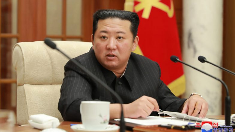 Kim Jong ने अपने बागवानों को दी यह सजा! पिता किम जोंग-इल के जन्मदिन पर नहीं खिला सके स्पेशल फूल