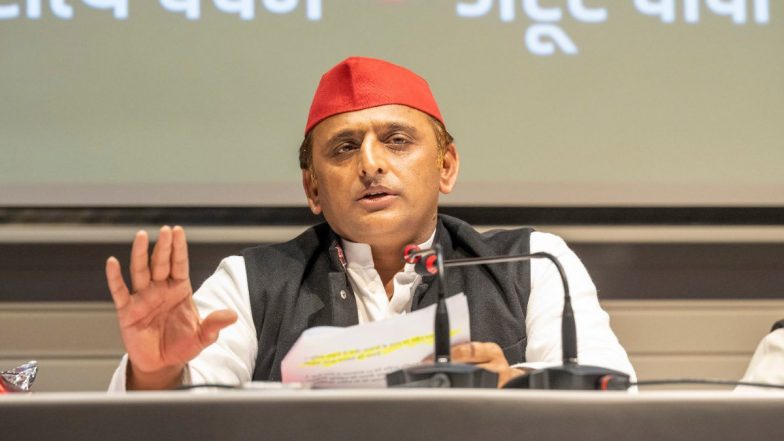 UP Election 2022: सपा ने चुनाव आयोग को लिखा पत्र, कहा- मतगणना प्रक्रिया की हो वेबकास्टिंग, राजनीतिक दलों को उपलब्ध कराए जाए लिंक