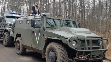 बंदूकें, टैंक और ट्विटर: कैसे रूस और यूक्रेन युद्ध में सोशल मीडिया का उपयोग कर रहे हैं, यहां पढ़े पूरी खबर