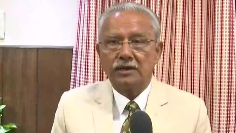 UP Elections 2022: लखनऊ के एक स्कूल में मतदान करने वाले अभिभावकों के बच्चों को परीक्षा में मिलेंगे 10 अंक अधिक
