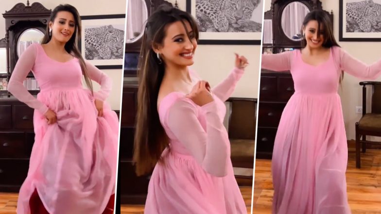 भोजपुरी एक्ट्रेस Shweta Mahara ने हरयाणवी गाने पर किया कमाल का डांस, Video देखकर छुट जाएंगे पसीने 